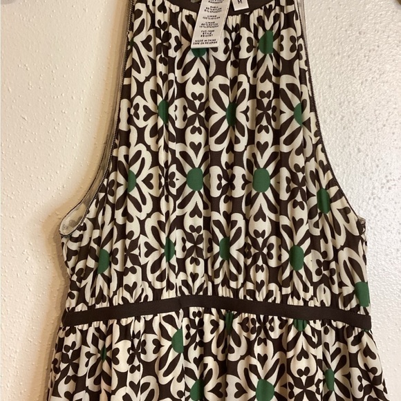 Max Studio Sleeveless flattering Med Dress - Picture 2 of 11